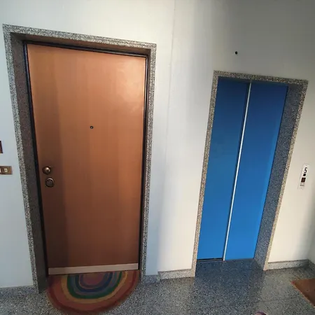 Apartman Skeggi Space *